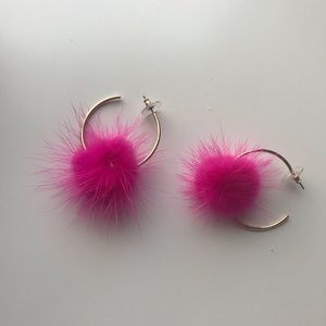Baublebar festive Pompom earrings!
